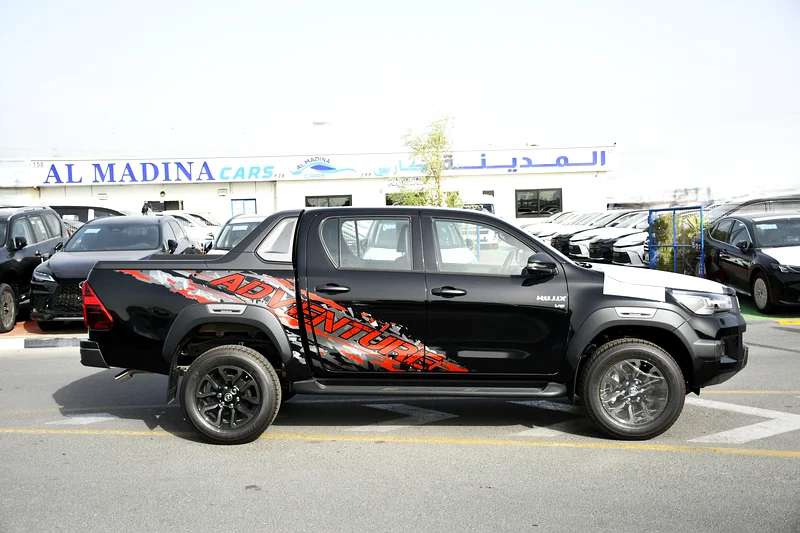 2025 Toyota Hilux 4.0L Adventure With Air Compressor (Oman Spec) GCC63612449620097111