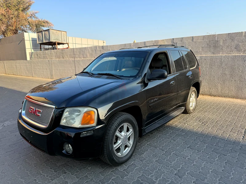 GMC Envoy Denali 200663612057681667111