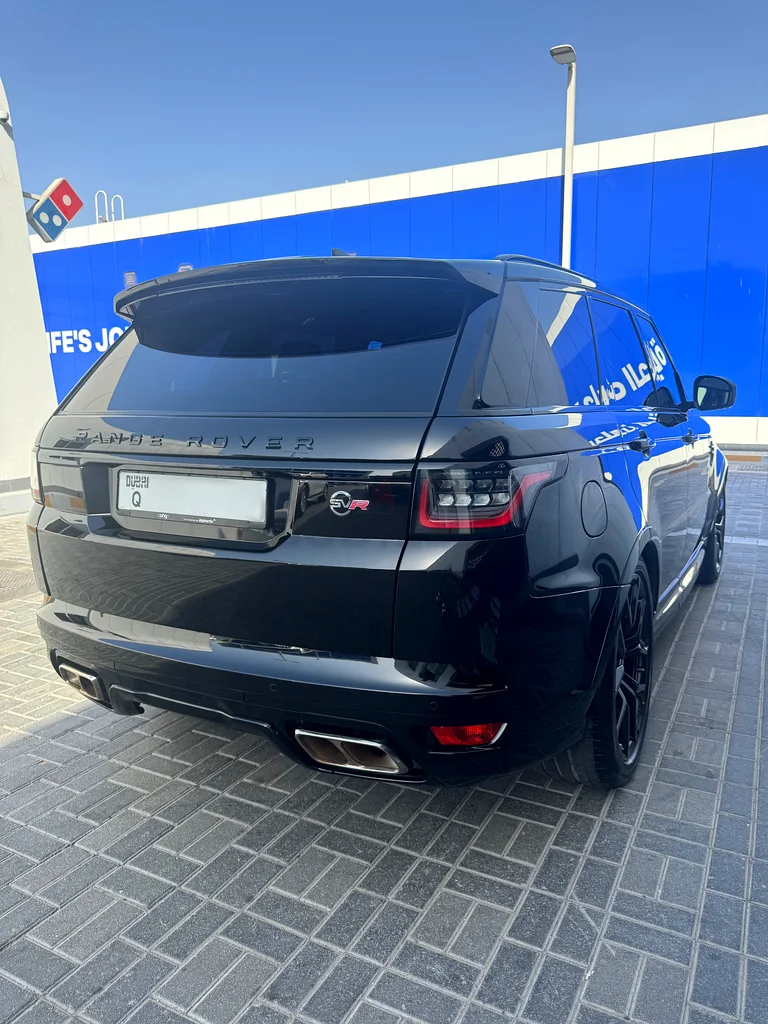 Land Rover • Range Rover Sport • SVR63612091548674111