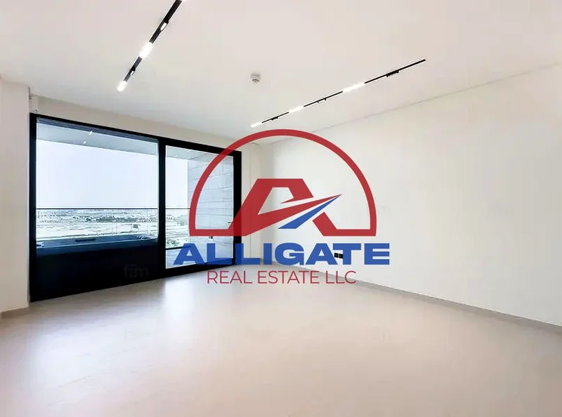 HUGE LAYOUT/ WITH BALCONY / POOL VIEW /63793289302275110