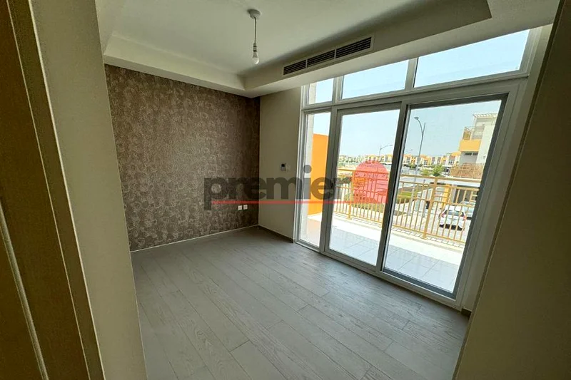 Furnished | Rented @85K | Middle Plot64003366261505114