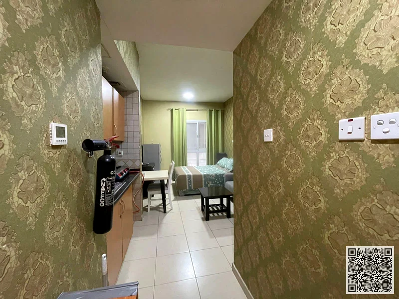 For monthly rent in Ajman - a luxurious studio with a semi-detached kitchen, spacious areas, a distinctive design, fully furnished with elegant furnit63837165846017111