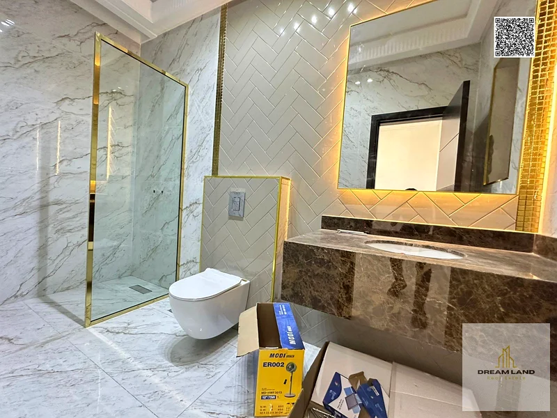 امتلك فيلا زاوية بتشطيبات فاخرة. السعر يشمل الرسوم وتكييف مركزي.63901798408961114