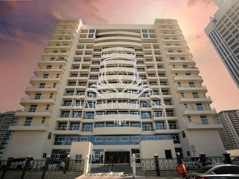 تصميم ضخم | 6 شيكات | مطبخ مجهز | شاغر63735000523906110