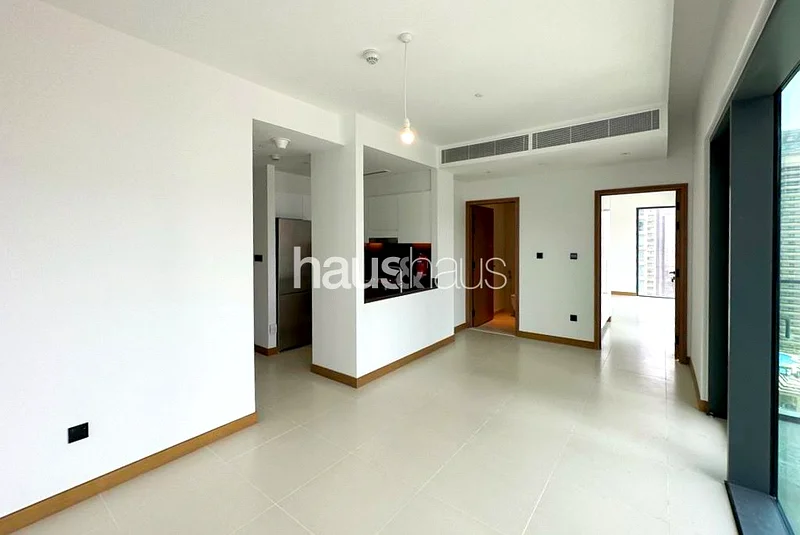 Investment | Premium Building | Over 5% ROI!64040694545027111