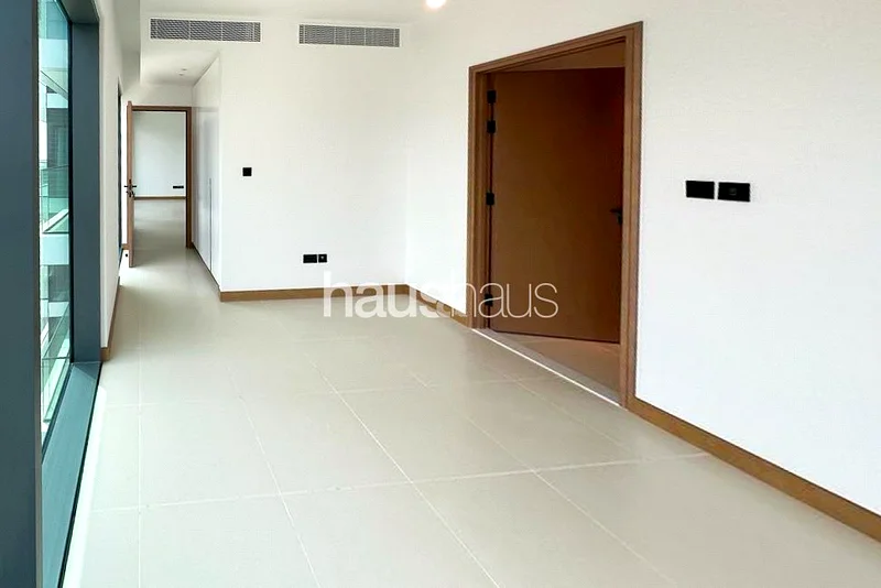 Investment | Premium Building | Over 5% ROI!64040694545027113