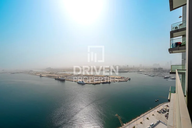 منظر خلاب للبحر | معيشة أنيقة | موقع متميز63724787083009110
