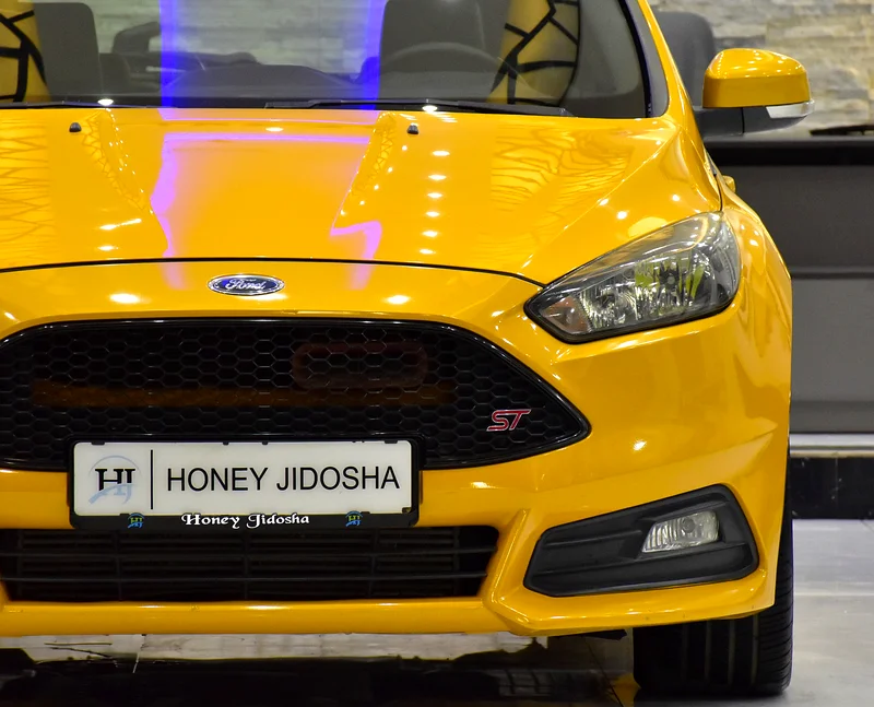 EXCELLENT DEAL for our Ford Focus ST ( 2016 Model ) in Yellow Color GCC Specs63612083364737113