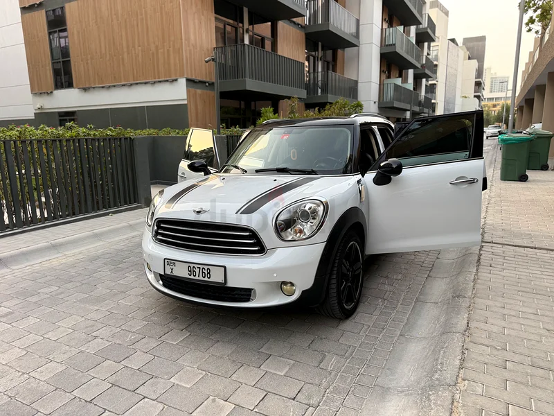 ميني كوبر S 2013 مع نظام ترفيه محدث وبدون حوادث!!!63613466422274111