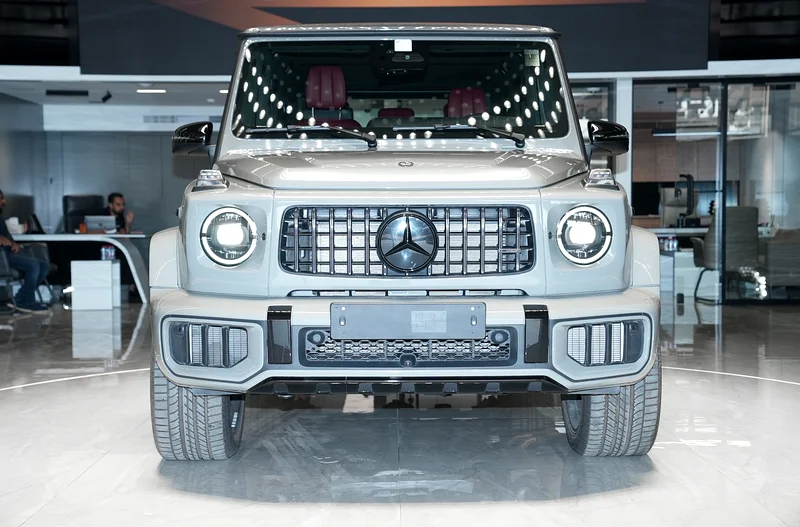 MERCEDES BENZ G63 2025 full option CARBON INTERIOR63613985482370111