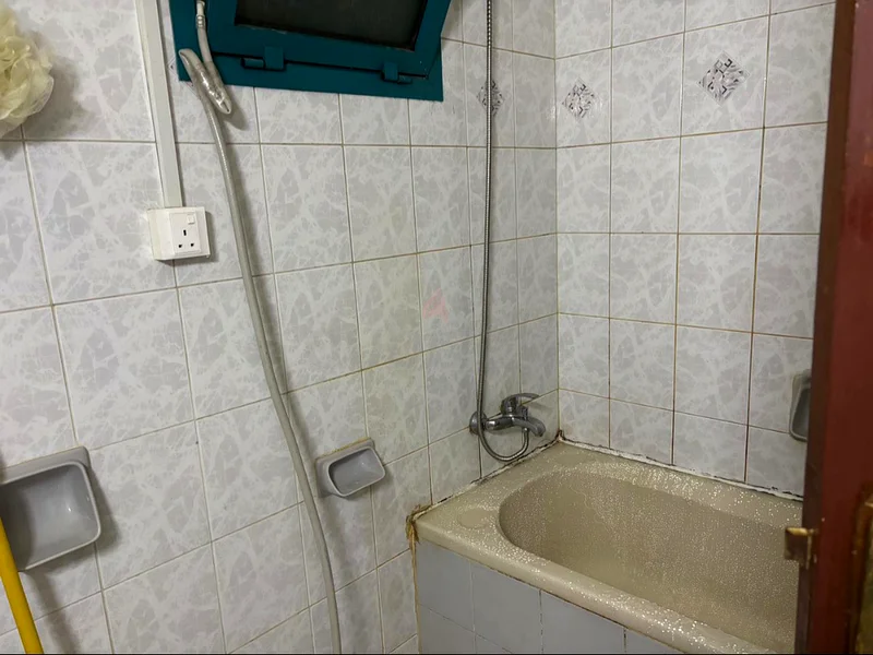 مشاركة غرفة نوم للعزاب التنفيذيين بالقرب من محطة مترو دافزا63797494159873112