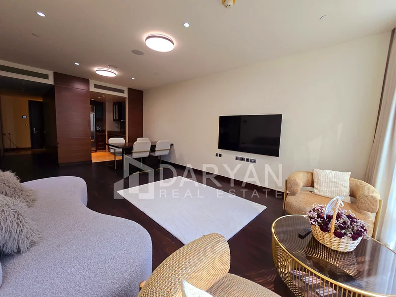 Premier layout | Prestigious location | Luxurious63772244167042113