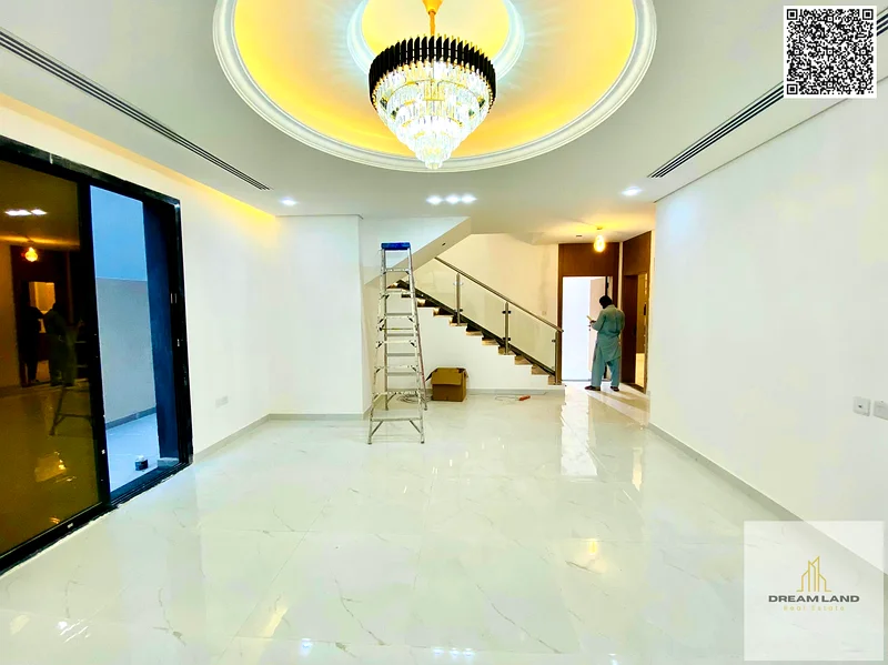فيلا رائعة للبيع الآن مكونة من 5 غرف نوم رئيسية بما في ذلك رسوم التسجيل63901904544514114