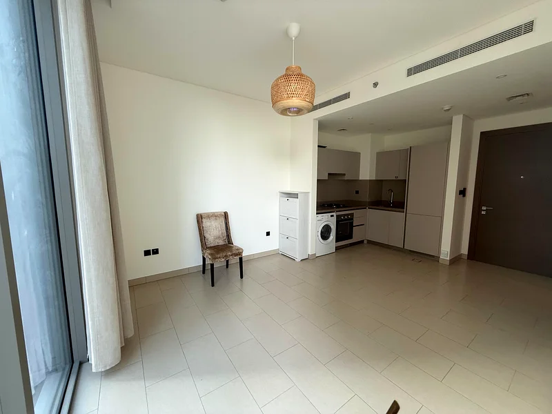 1 BR |  High Floor With  Full  Sky line View63757570145665110