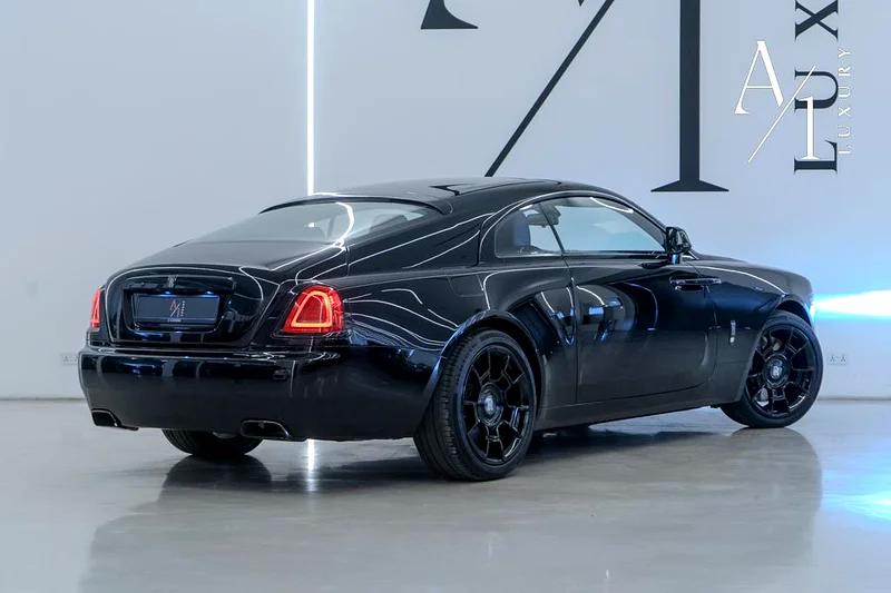 2017 Rolls Royce Wraith Black Badge, Full Rolls Royce Service History, Carbon Fiber Package, GCC63612065471235113