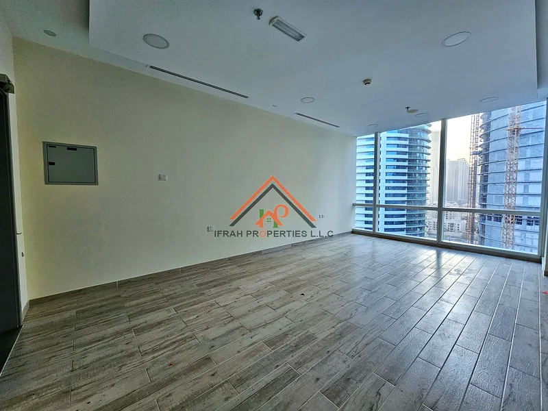 Office for Rent | Mercedes View | High Floor63621017664771111