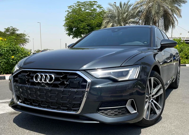 أودي A6 40 TFSI خيار كامل مع ضمان وخدمة 2025 GCC63612080512643110