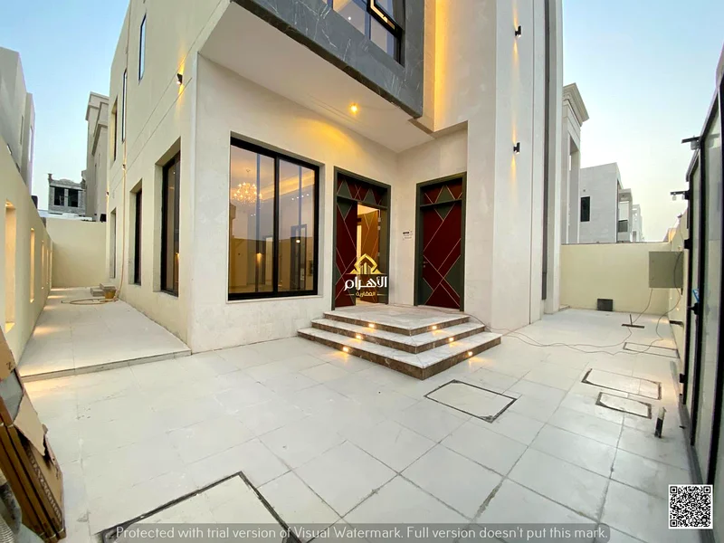 Without a down payment, own a villa close to the main street and also to a large mosque.63902225228161110