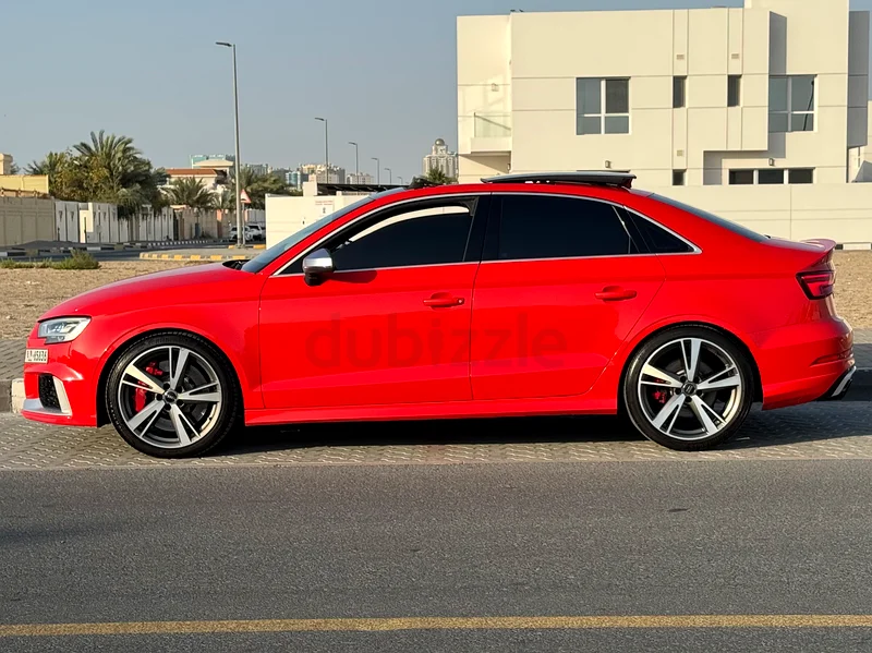 AUDI RS3 SEDAN - GCC SPEC - FULL OPTIONS63612079648258114