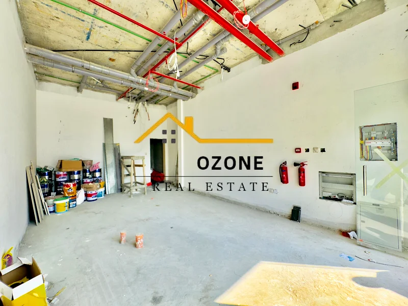 Iconic location _ For Your Good Business_6 cheque 45 Days free63622988178563113