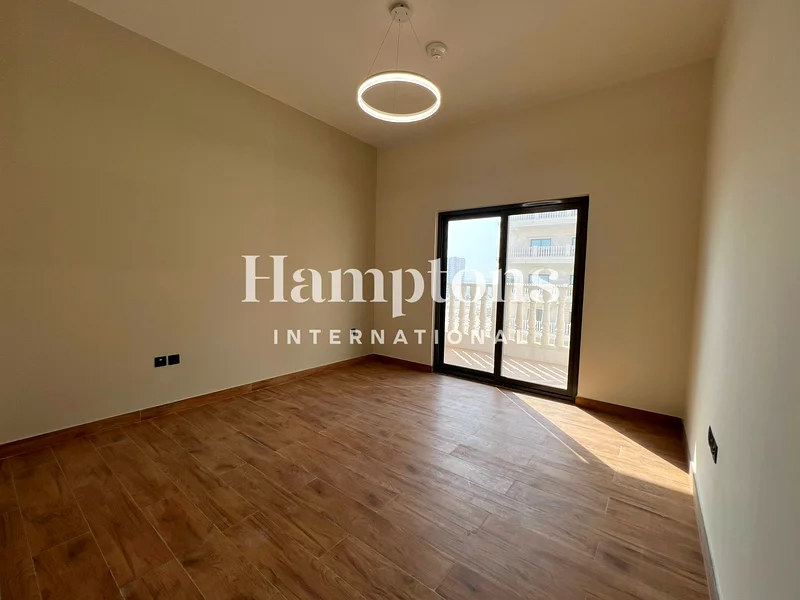 جديد بالكامل | غير مفروش | شاغر | بالقرب من المترو63763683869825112