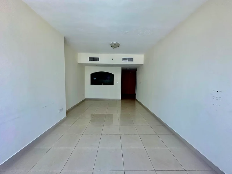Large Layout | Semi Close Kitchen | VOT63987755906178114