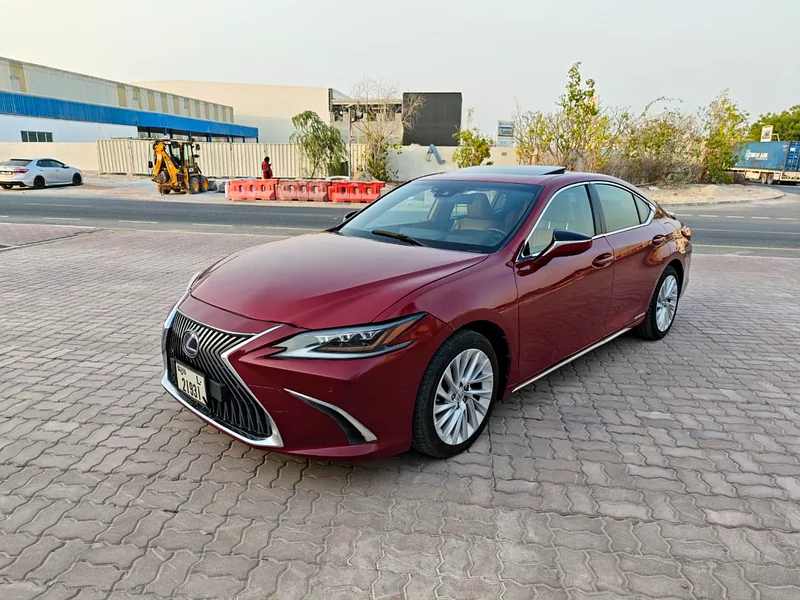 2020 Lexus  ES 300 h-Hybrid -Excellent Condition63612073323009110