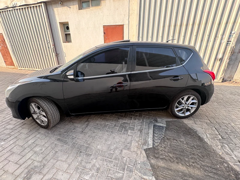 NISSAN TIIDA SL 1.8 FULL OPTION 2015 MODEL63613132008834112