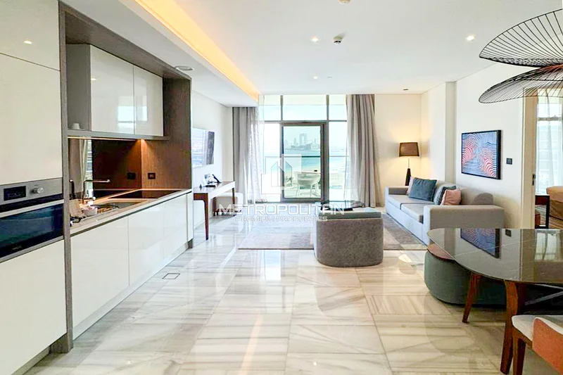 Stunning Full Palm and Sea View | Prime Location64010115335810114