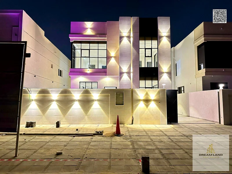Including registration and ownership fees, two floors, stone facade, central air conditioning, with a private pool, next to all services. For sale, a63902224314883110