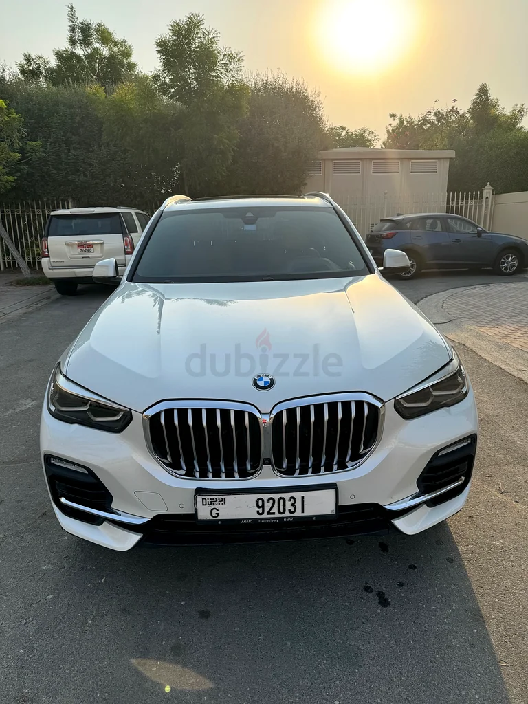 بموجب X5 xDrive40i 2019، حالة ممتازة، سجل صيانة كامل، مواصفات خليجية63612446336769114