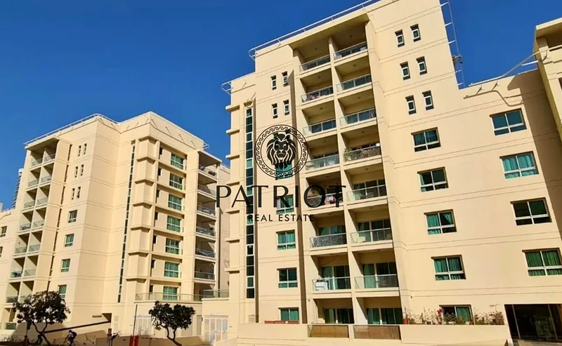 تحديث جديد تمامًا | مطبخ مجهز بالكامل | غير مفروش | إطلالة على الطريق | بدون رسوم مبرد | مناسب للحيوانات الأليفة63726753112193110