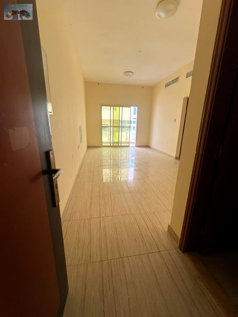 Two rooms and a hall for annual rent in Al Rashidiya 2 in Ajman, large balcony, spacious area, excellent finishing, vital area63721528537731110