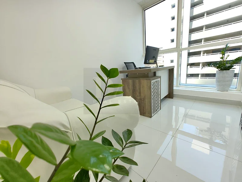 Beautiful office for rent with free utilities| direct from Owner63616961152131113