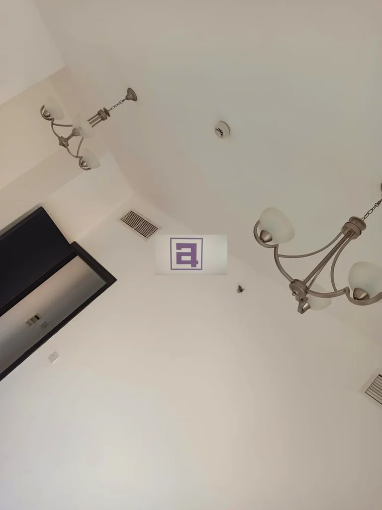 بناء الأسرة في النهدة 2 دبي. خيار جيد للعائلات التي تبحث عن بيئة آمنة ومريحة للعيش.63756679889923113