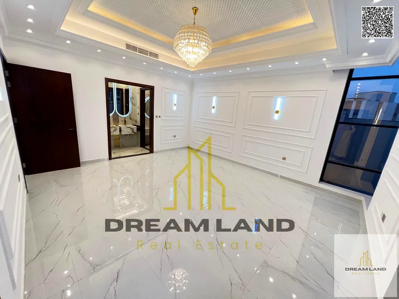 For sale - Luxury villa in Al Helio 2 - Ajman | Area 3014 sq ft | 5 master bedrooms | Majlis and hall | Close to services and on a main street | Price63914106244865114