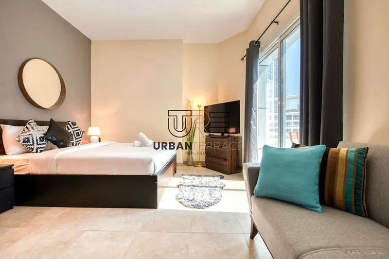 Fully Furnished | Huge and Spacious Unit | Walking Distance to DMCC Metro63749728770563110