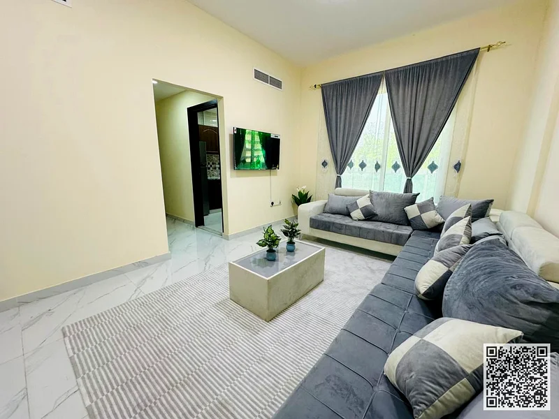 🏡 الشقة الفاخرة والأنيقة المكونة من غرفة نوم واحدة للإيجار الشهري في الرشيديّة 3، خلف جراند مول ✨ 🔹 مؤثثة بالكامل - تشمل الفواتير63838457381378112