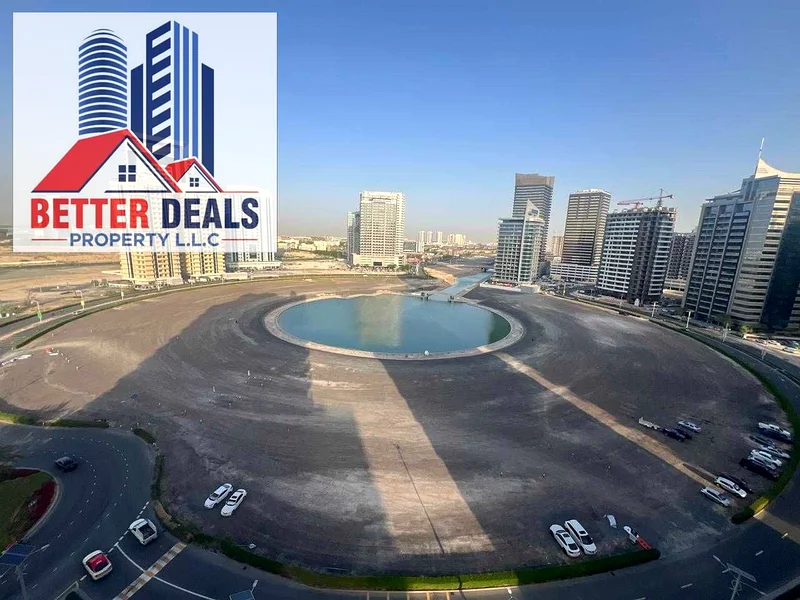 شقة كبيرة بغرفة نوم واحدة مع شرفة طويلة للإيجار في هاب كانال 1 سبورتس سيتي دبي...63734442395266111