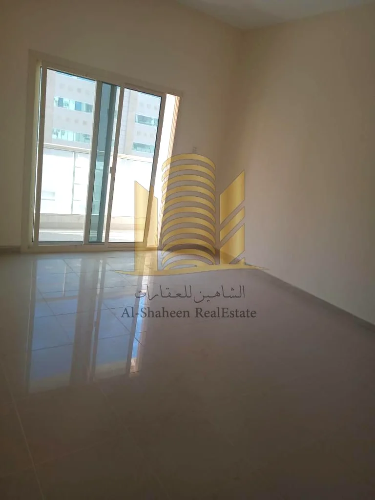 شقة بغرفة نوم واحدة للإيجار السنوي في الرشيدية 2، بجوار أبراج فالكون63721053833859111