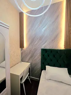 Premium Partition for executive Male, all bills included