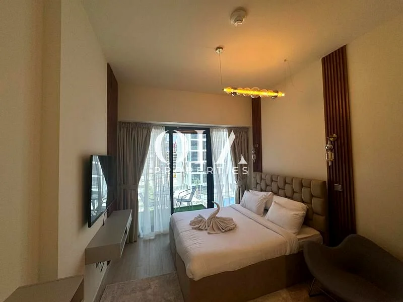Furnished Studio | Balcony | Community View63976948106370110