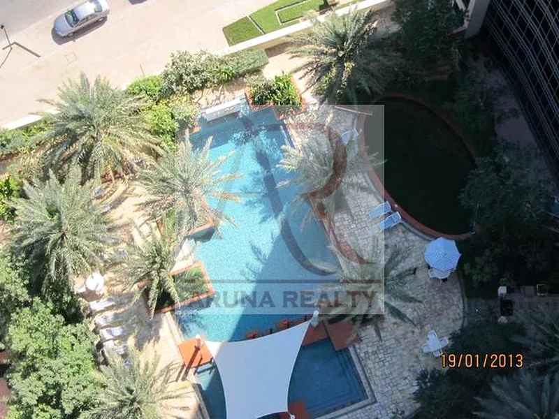 طابق عالي | واسع جداً | قائمة حقيقية63769647605635110