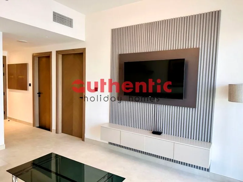 Rare Find | Spacious Livingroom | City View63830155352962114