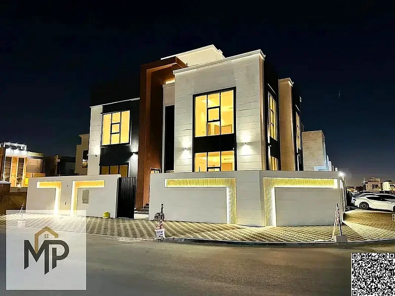 فيلا للبيع - طابقان وفناء كبير - قريبة من طريق الشيخ محمد بن زايد - ملكية حرة لجميع الجنسيات مدى الحياة63881146794753111