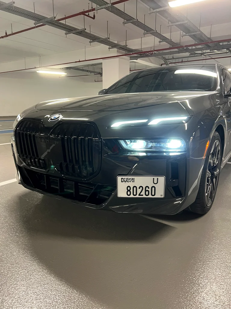 2023 BMW 740i – Fully Loaded, Like New63612445402497112