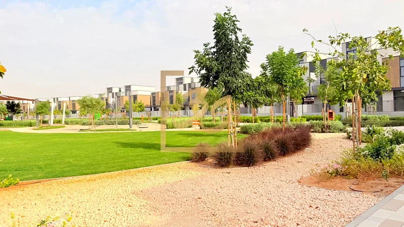 واسع | جديد بالكامل | مناسب للعائلات | شاغر63807419132033111