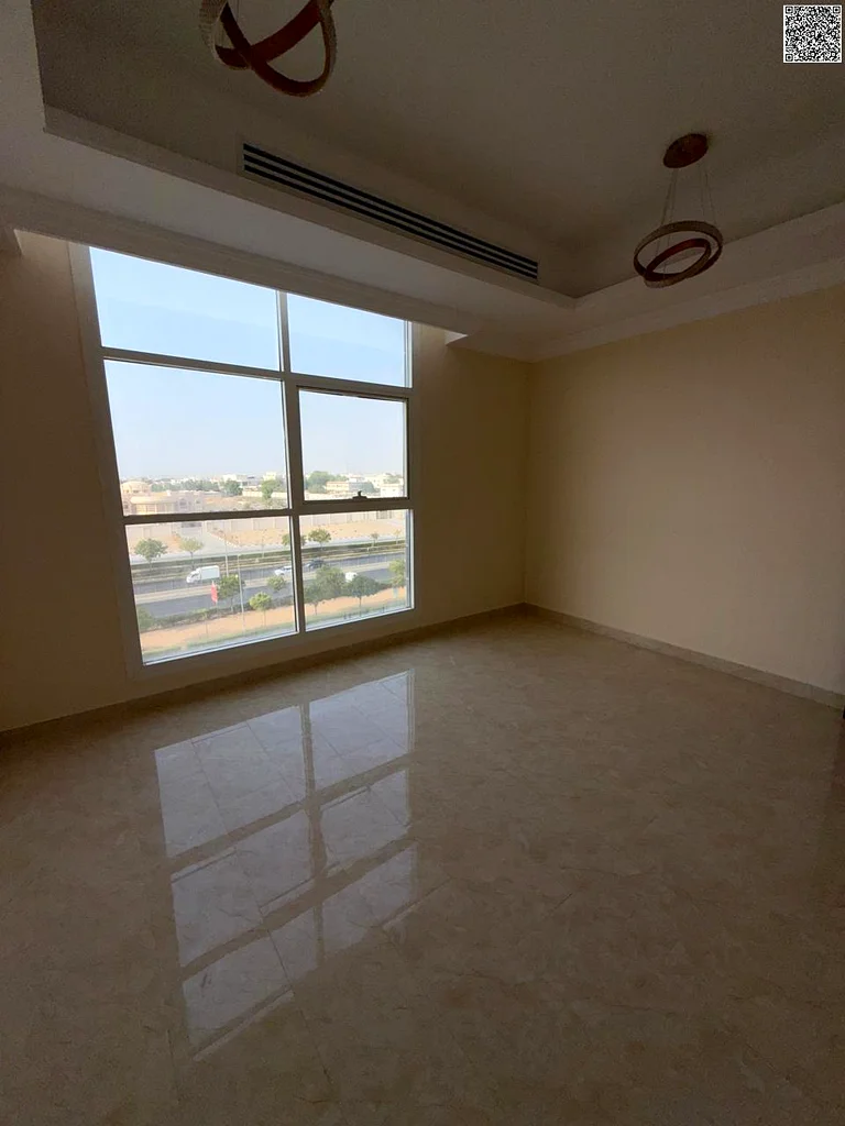 Free parking + 1 month free! 2BR, 2 baths, central AC, balcony with great view, luxury finish, spacious layout, prime and vibrant location.63723472490370112