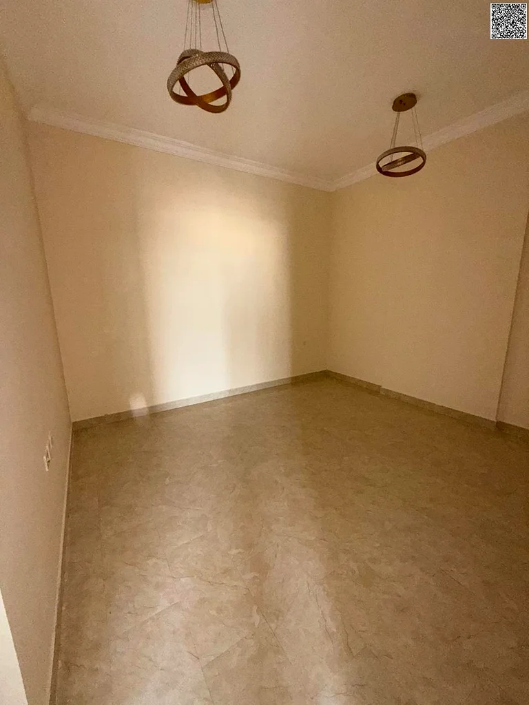 Free parking + 1 month free! 2BR, 2 baths, central AC, balcony with great view, luxury finish, spacious layout, prime and vibrant location.63723472490370113