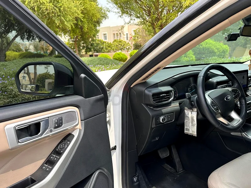 Ford Explorer Limited 202263613463573377114